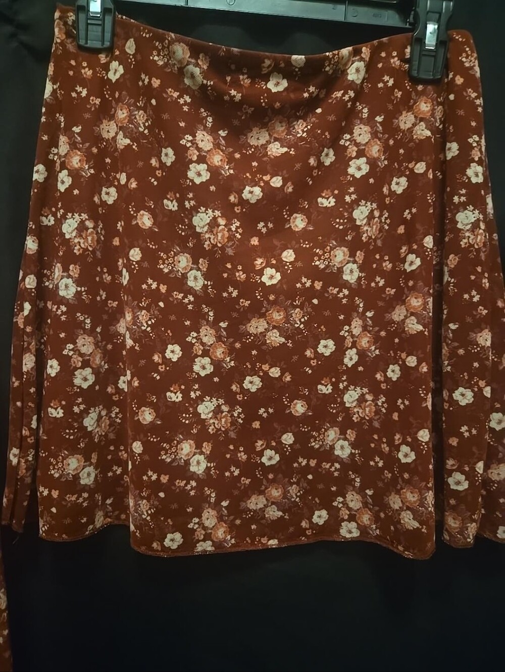 Madden Girl Burgundy Floral 2 Piece Tie Front Top Skirt Set M NWOT - Picture 8 of 8